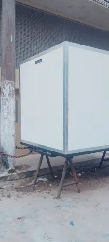 Vendo esse baú novo para HR ou BONGO.