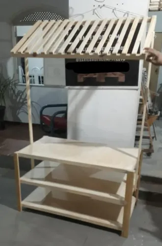 Barraca de madeira desmontável