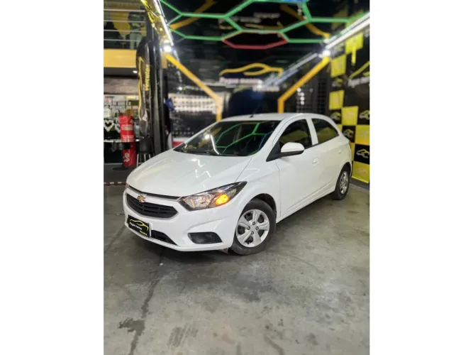 Chevrolet Onix SEDAN PLUS 1.0 12V MEC. 2018