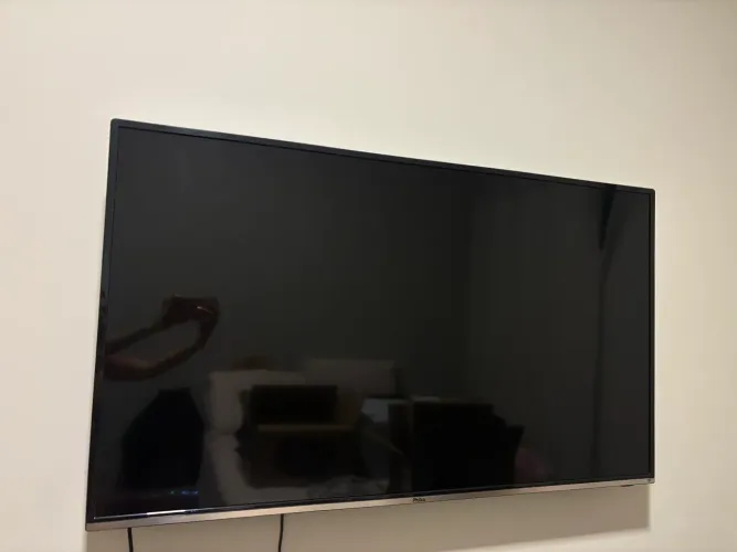 Tv Philco semi smart 50?