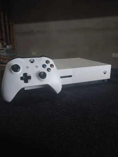 Xbox one S PRA SAIR LOGO