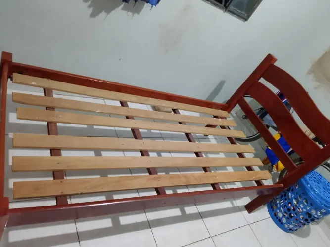 Cama solteiro anjelin