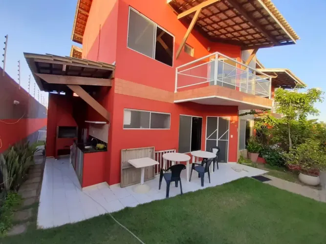 Praia do Flamengo casa 4/4, duplex, varandas, área gourmet, lazer