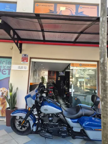 Harley Street Glide muito novinha
