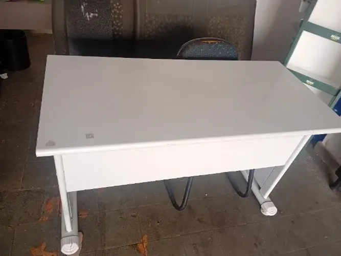 Mesa de trabalho