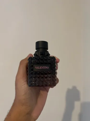 Valentino Born in Roma Intense