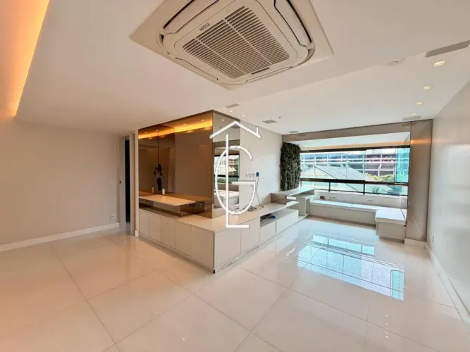 LINDO APARTAMENTO DE 4 SUÍTES ALTO PADRÃO NA RUA DO SPORT CLUB
