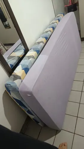 Dois colchões de solteiro