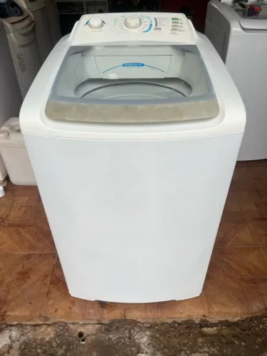 Vendo máquina de 10kg Electrolux