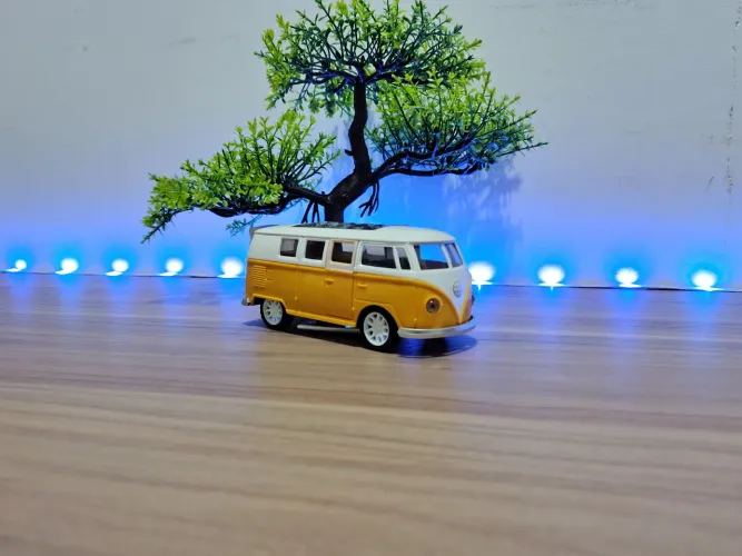 CARRINHO KOMBI AMARELA MINIATURA COLECIONAVEL 