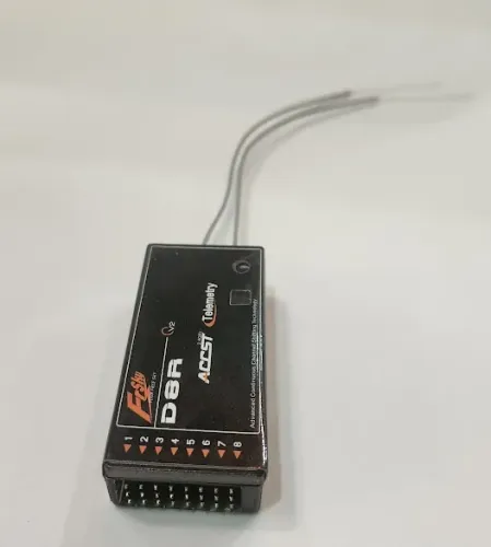 Receptor Aeromodelo Frsky D8r 2.4Ghz