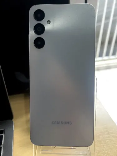 Samsung A04