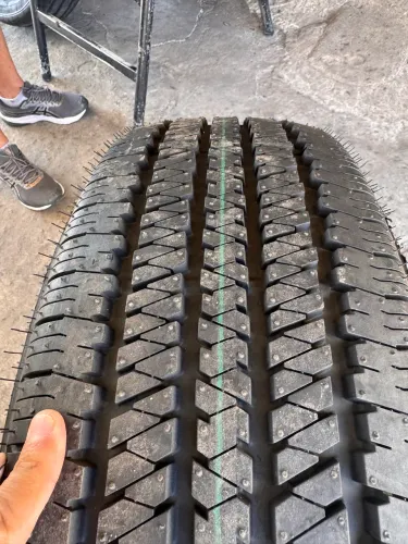 Pneu Bridgestone Aro 16 Dueler H/T 245/70R16 111R