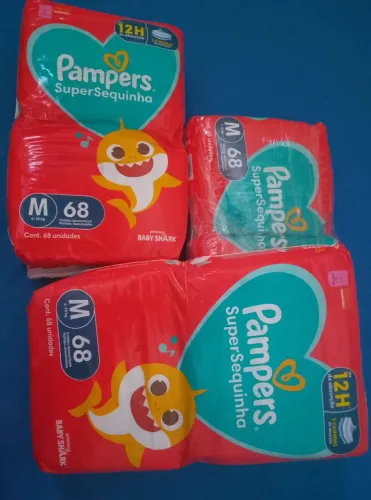 Fralda Pampers M