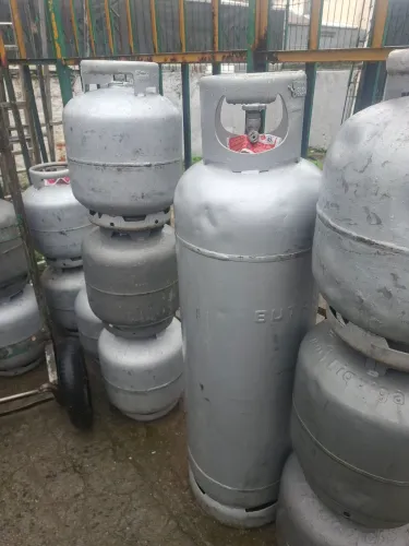 ENTREGADOR DE GÁS E AGUA