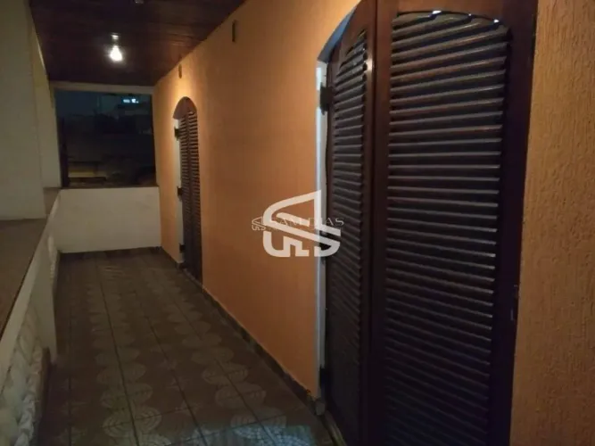 Sobrado espaçoso com 3 dormitórios e piscina para locação na Vila Formosa São Paulo/SP