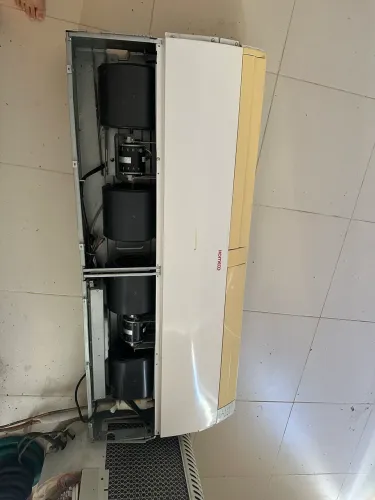 Ar-condicionado Komeco 48000 BTU 
