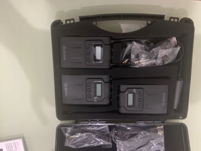 Kit de Microfones Sem Fio BOYA BY-WM8 PRO - Novo