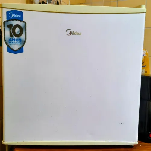 Frigobar Midea 45L TOOOPPP