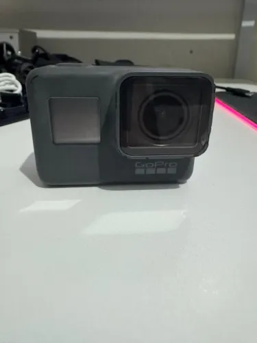 GoPro Hero 5 Black + Acessórios