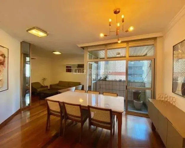 Apartamento mobiliado para locação na Savassi