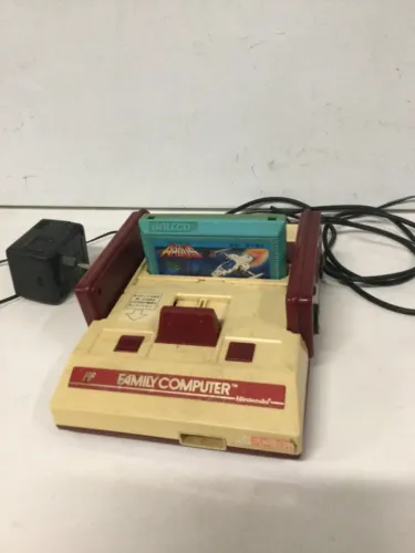 Videogame Nintendo antigo family computer 