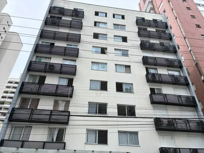 Apartamento de 3 dormitórios à venda na Rua Almirante Lamego - Centro, Florianópolis