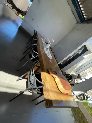 Vendo mesa rustica Madeira angelin 14 lugares