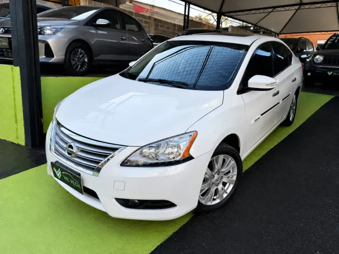 Nissan Sentra SL 2.0/ 2.0 Flex Fuel 16V Aut. 2014