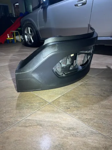 Para choque esquerdo nova iveco Daily 