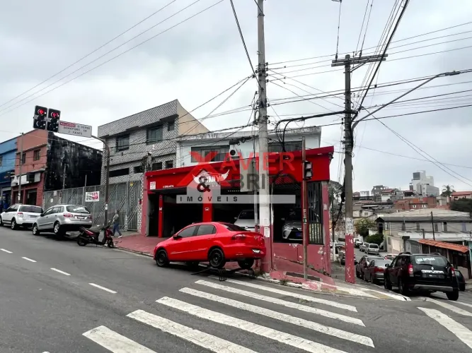 Salão / Loja Comercial para Locação na Av. Paraguassu Paulista, 500