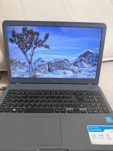 Notebook Samsung (Pouco Usado)