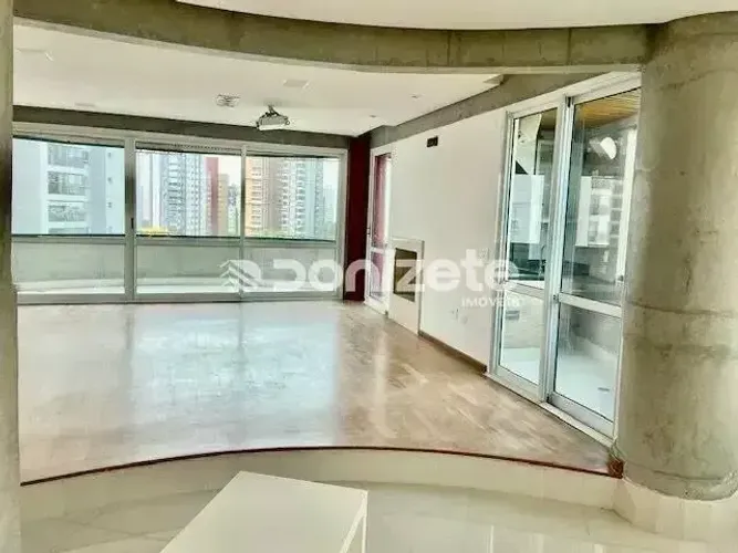 Imóvel para venda tem 205 metros quadrados com 3 quartos em Jardim - Santo André - SP