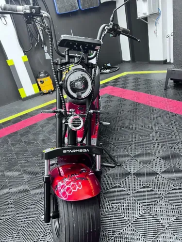 MOTO ELÉTRICA ST-944<br><br>1500W - POTÊNCIA E AUTONOMIA PARA O SEU DIA A DIA!