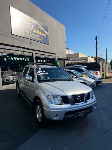Nissan Frontier LE Attack CD 4X4 2.5 TB Die.aut 2013
