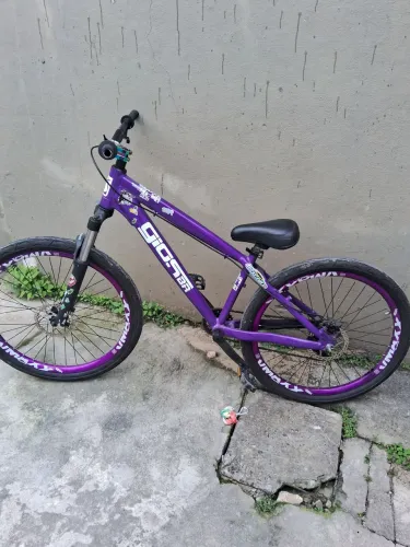 Bicicleta gios para whelling