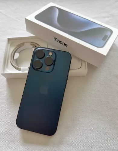 iPhone 15 256GB Preto - Excelente Estado