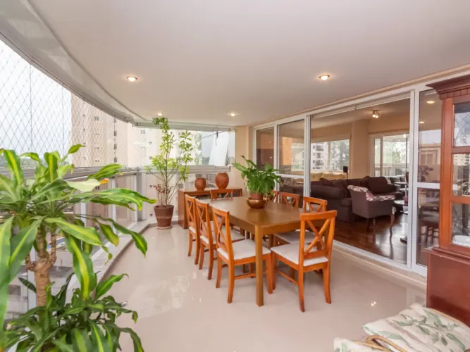 Apartamento para venda em Vila Suzana com 4 quartos, sendo 4 suítes, 244m²