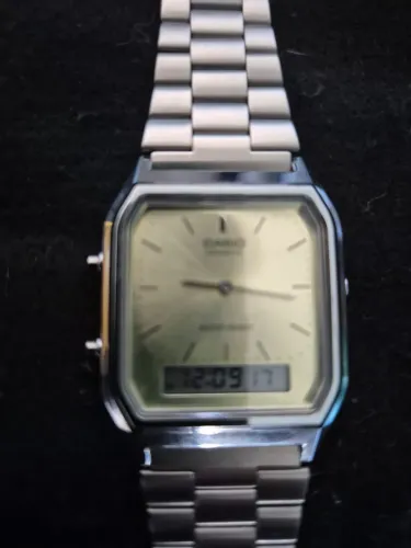 Relogio Casio AQ230 (amarelo claro) lindissimo