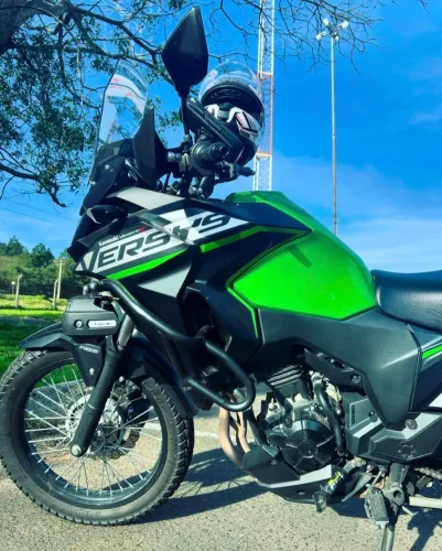 Versys impecável