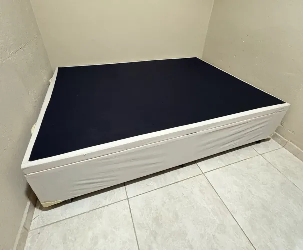 Cama box baú semi nova !!!
