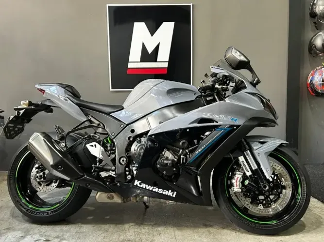 KAWASAKI NINJA ZX-10R ABS 2018 - Moto exclusiva - Revisada - Impecável - Itens originai