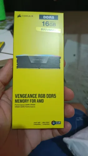 2x Memórias Vengeance DDR5 16Gb RGB 6000Mhz Nova