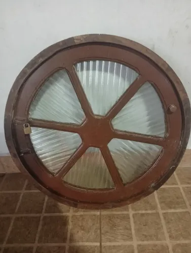 Janela se portas balcão