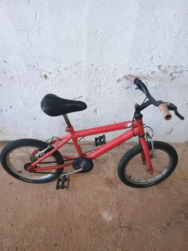 Bicicleta infantil homem aranha
