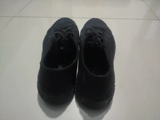 Tênis Adidas Cano Alto preto