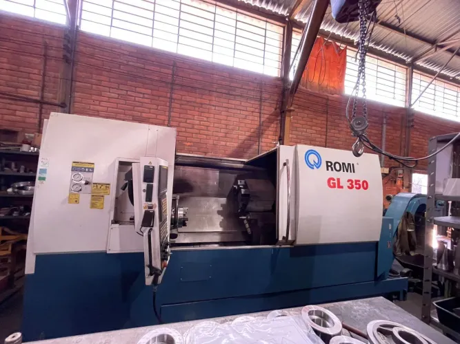 Vendo Torno CNC