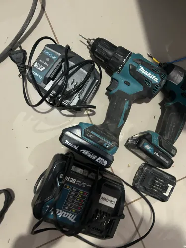 Furadeira e Parafusadeira de Impacto 18V