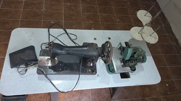 Conj de máquina de costura