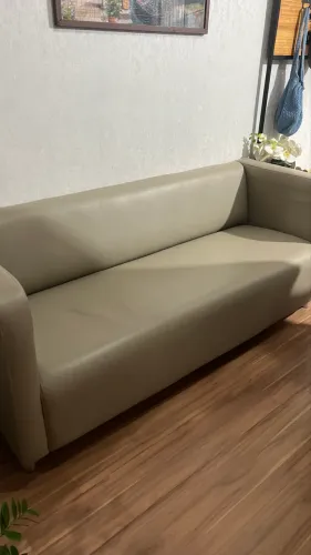 Sofá courino bege comprado na Tok Stok